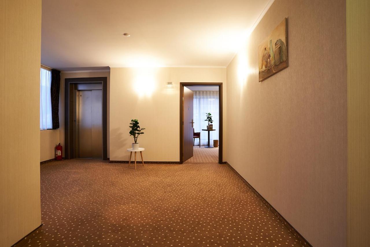 Petrodava One Piatra Neamţ Exteriér fotografie